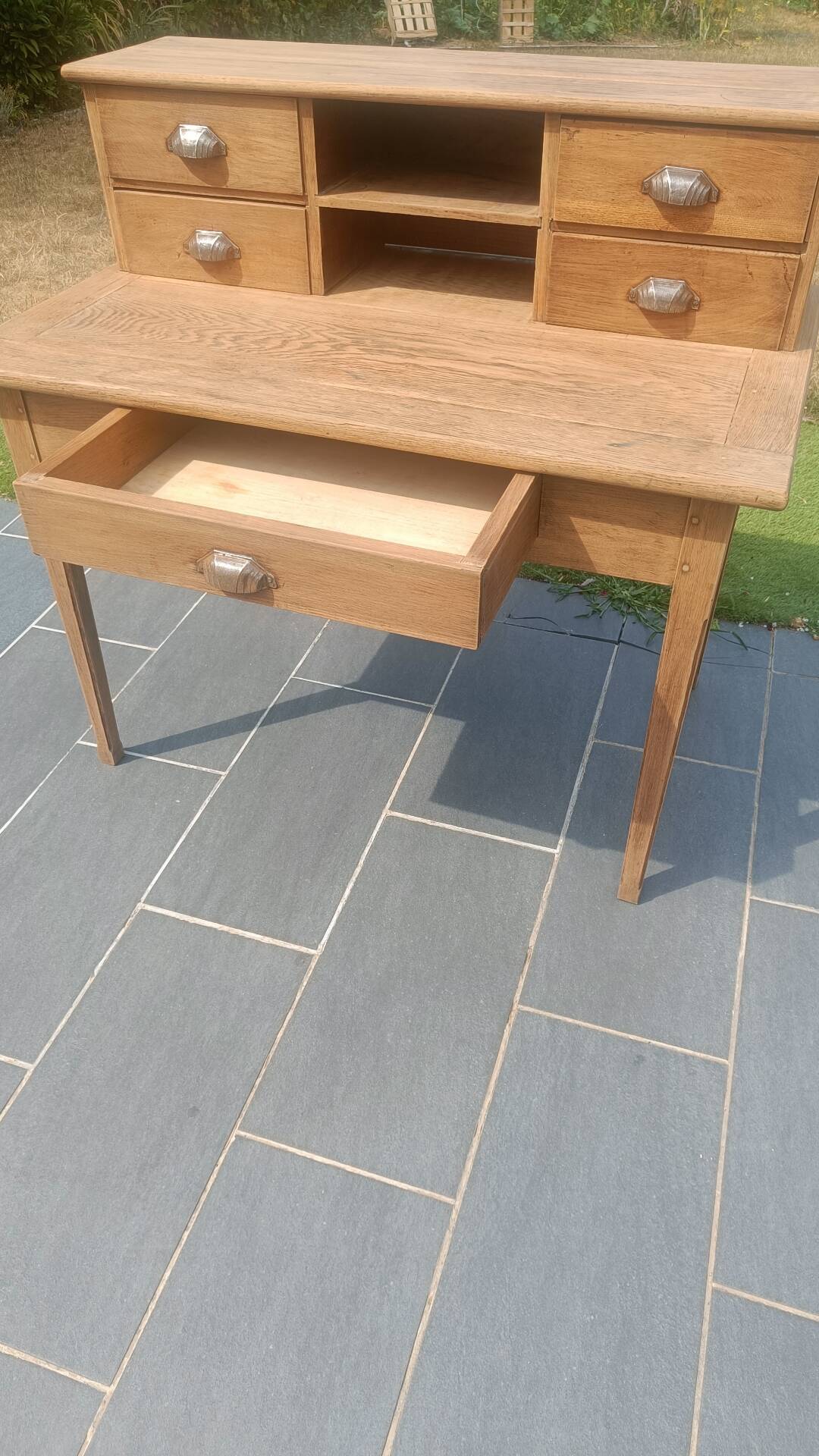 Antique solid oak desk with steps – 5 drawers