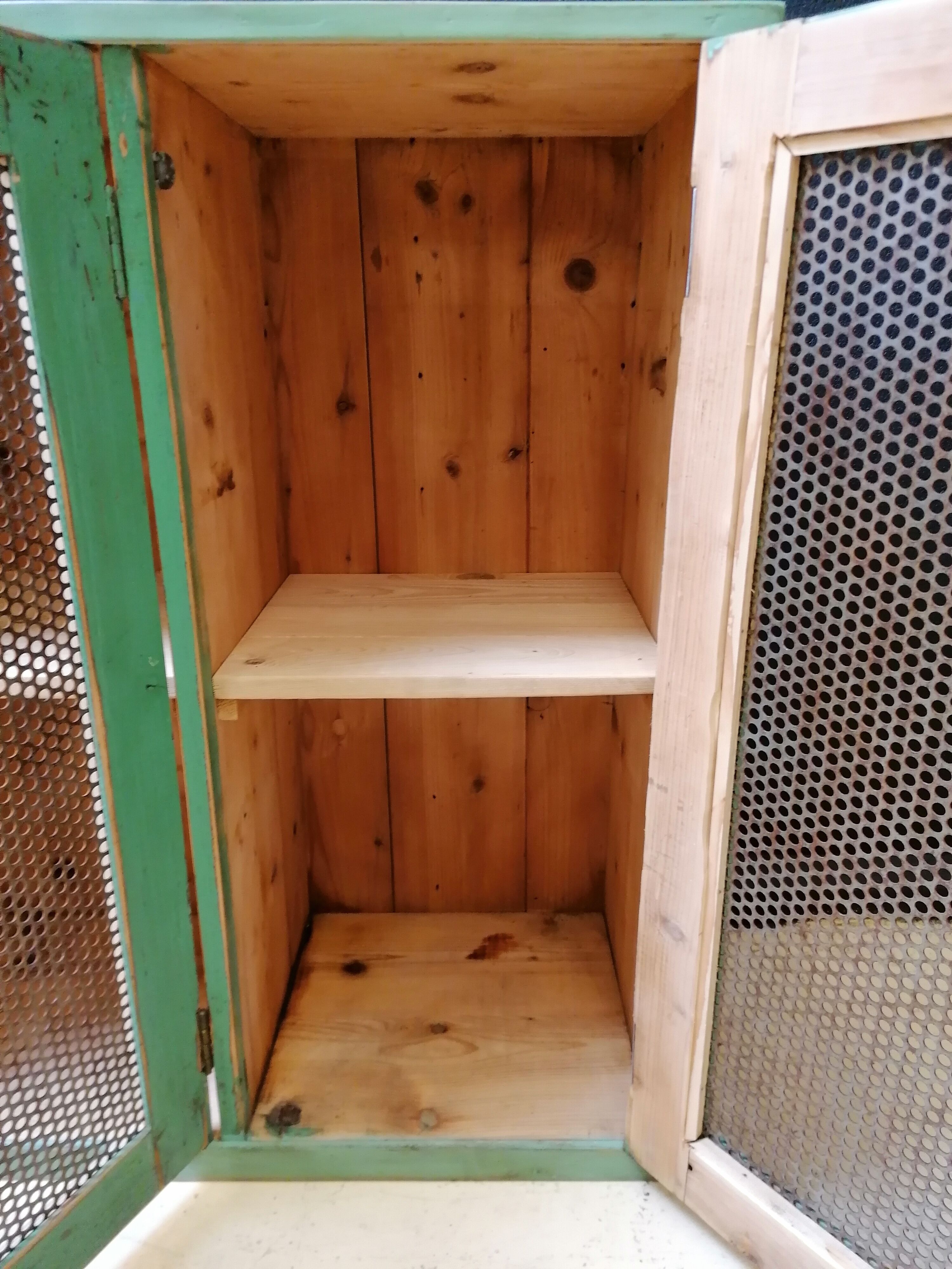 Garde manger en bois années 60