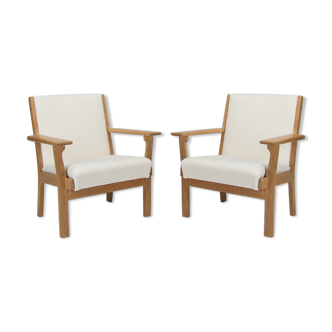 Hans Wegner armchairs by Getema, Danish 1960