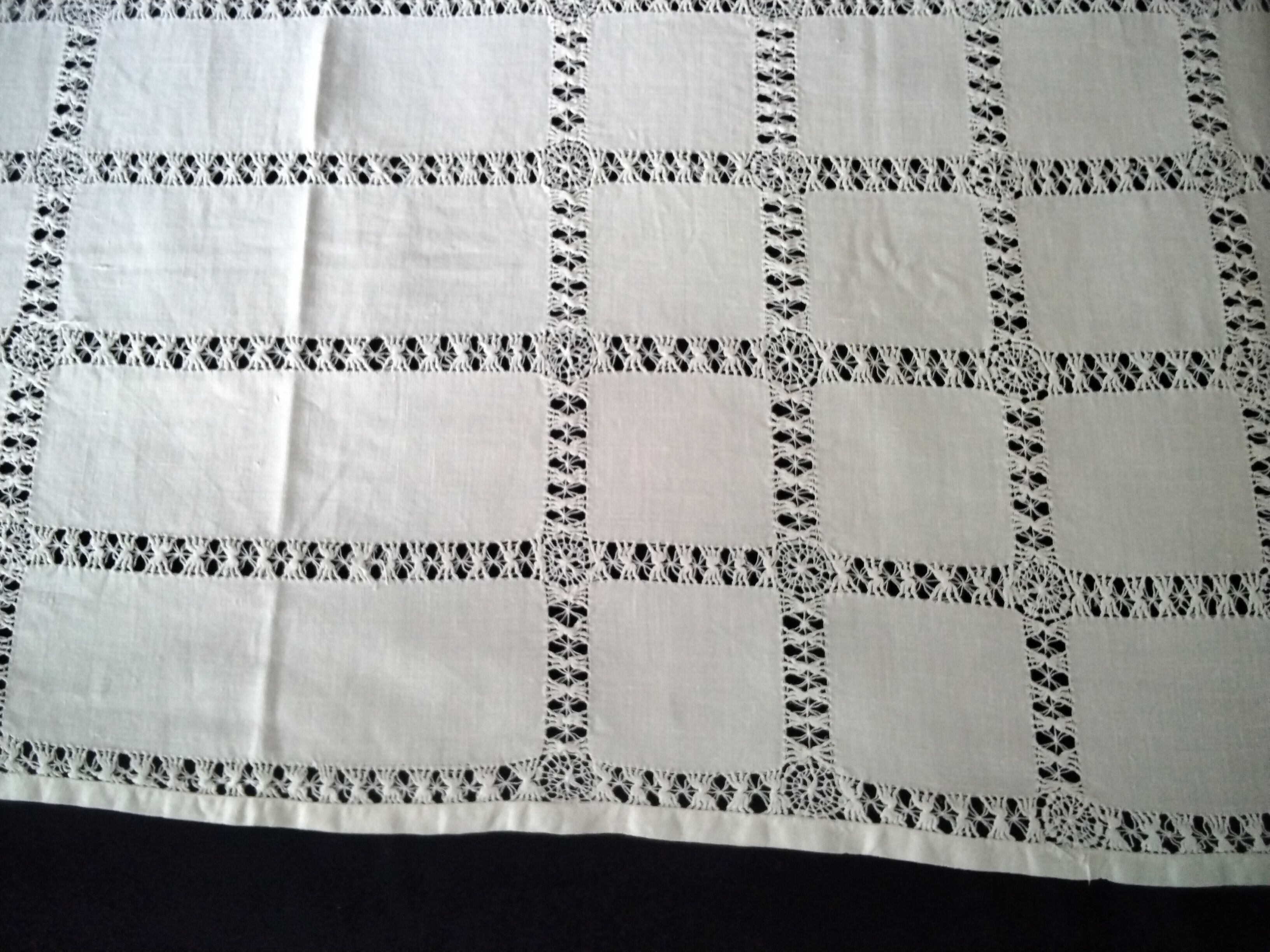 Small old linen tablecloth with days 1.09 x 1.14 m