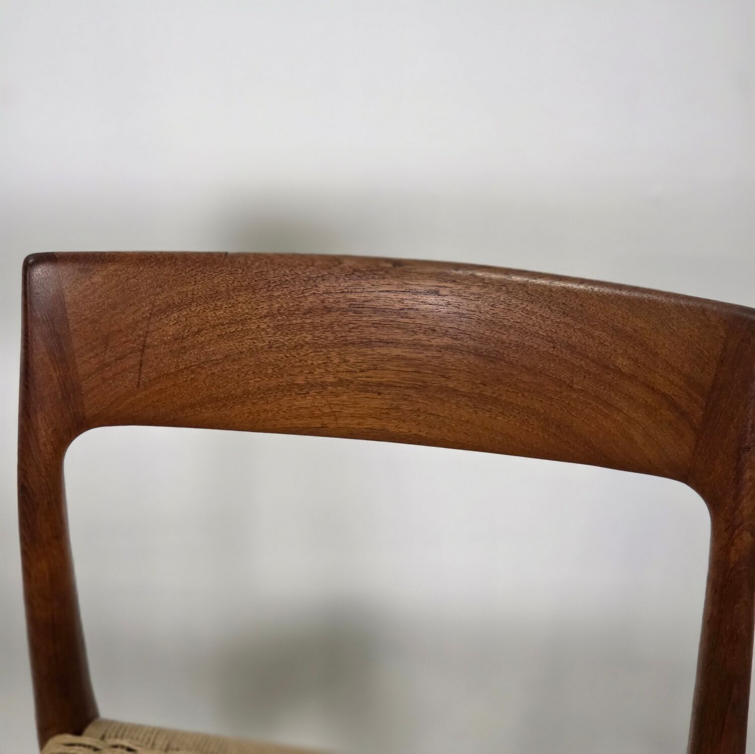 Niels Møller model 77 dining chair teak new papercord