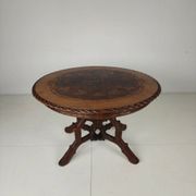 Table à manger de style Forêt-Noire par Horrix – vers 1880