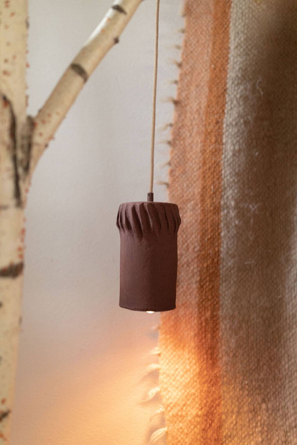 Dani - wall suspension - "block" coat hook - by Léa Munsch