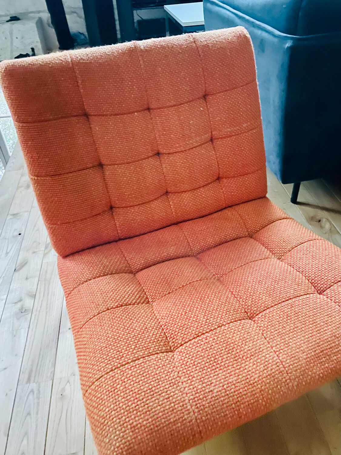 Paire chauffeuses scandinaves vintage