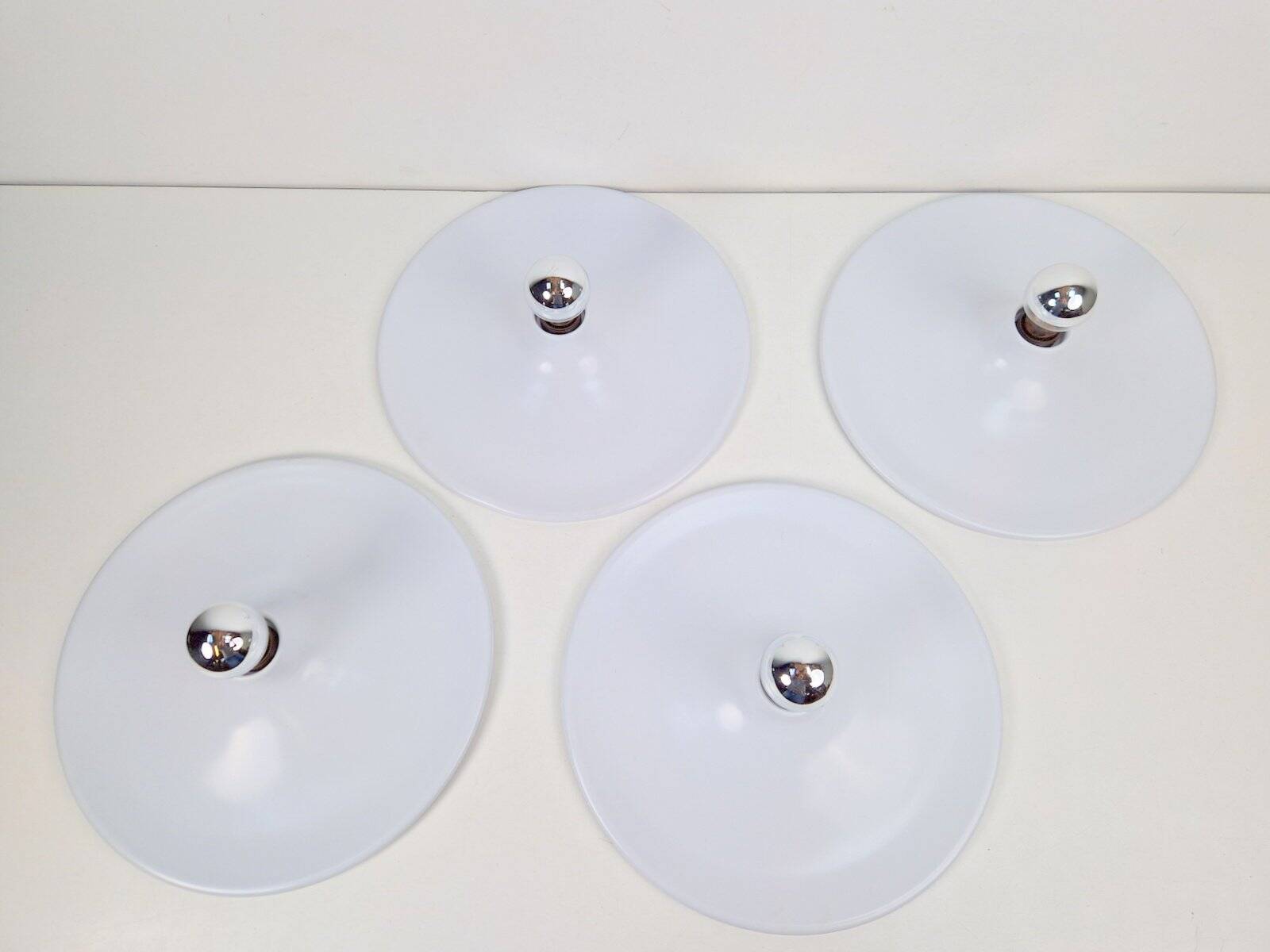 Vintage White UFO Disc Wall Lamps from Targetti Sankey, 1970s, Set of 4