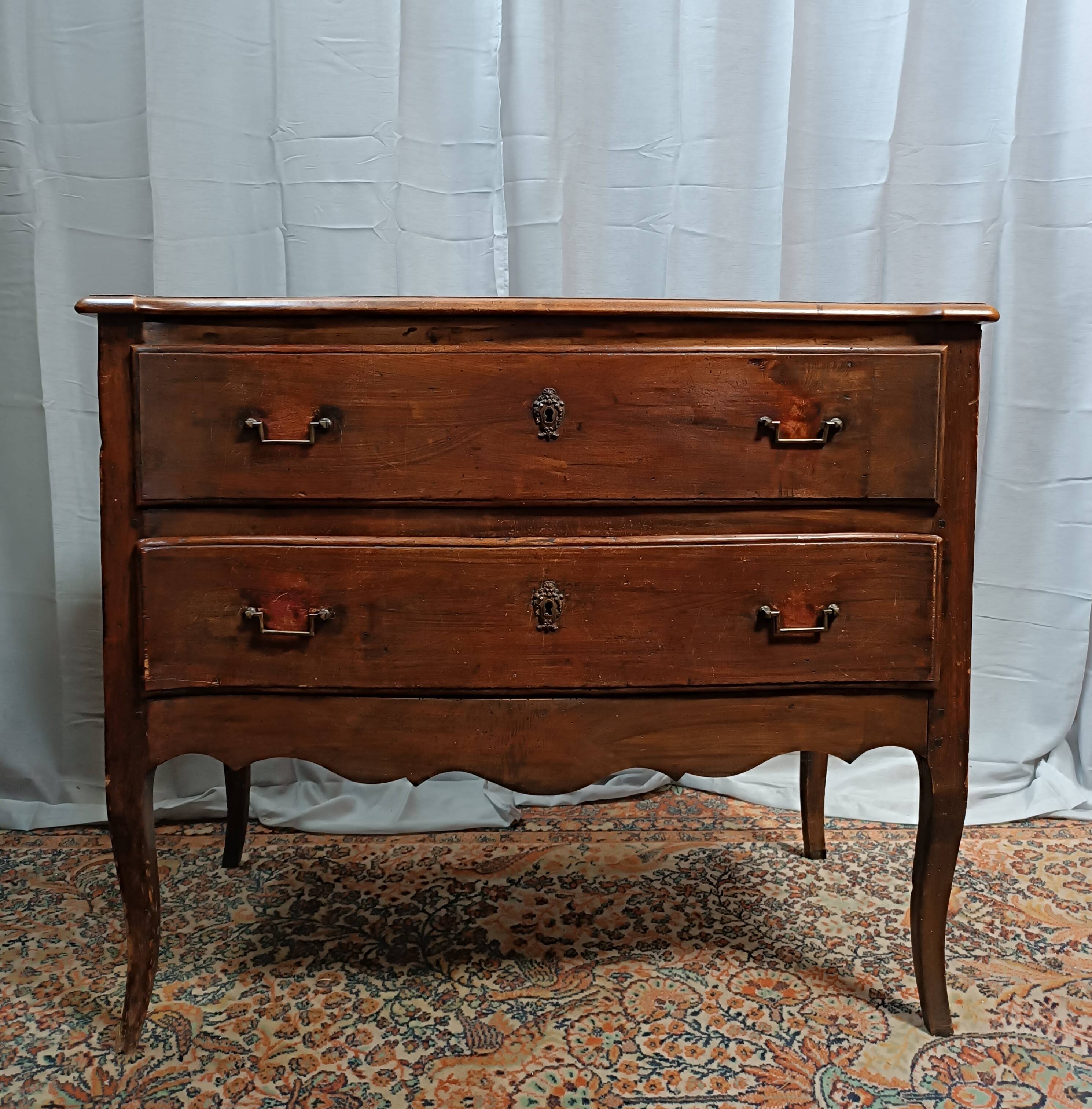 Louis XV walnut chest of drawers