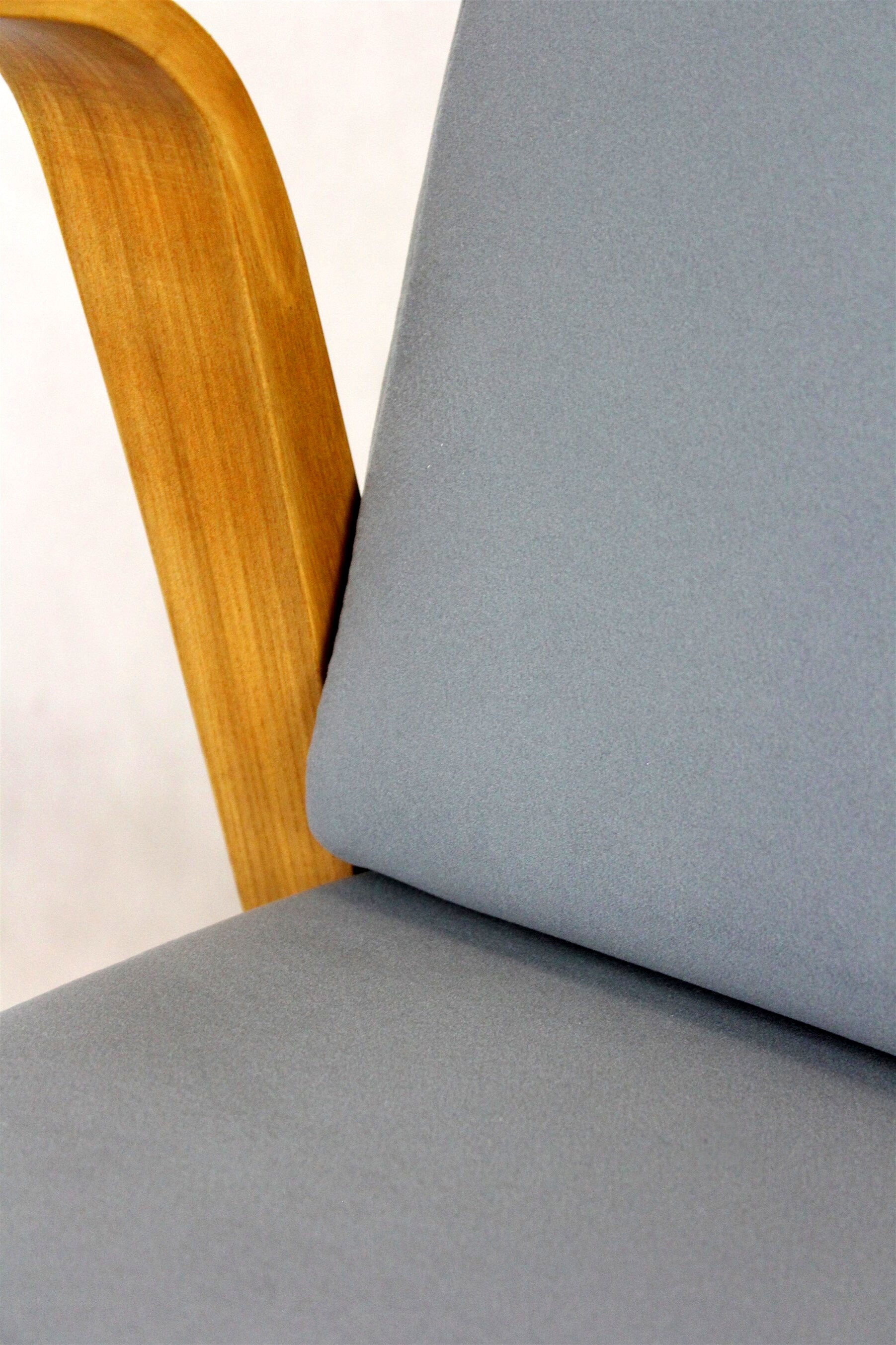 Mid-century bentwood armchairs from drevozpracujici druzstvo, 1962, set of 2