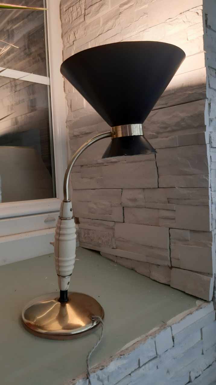 Vintage diabolo lamp