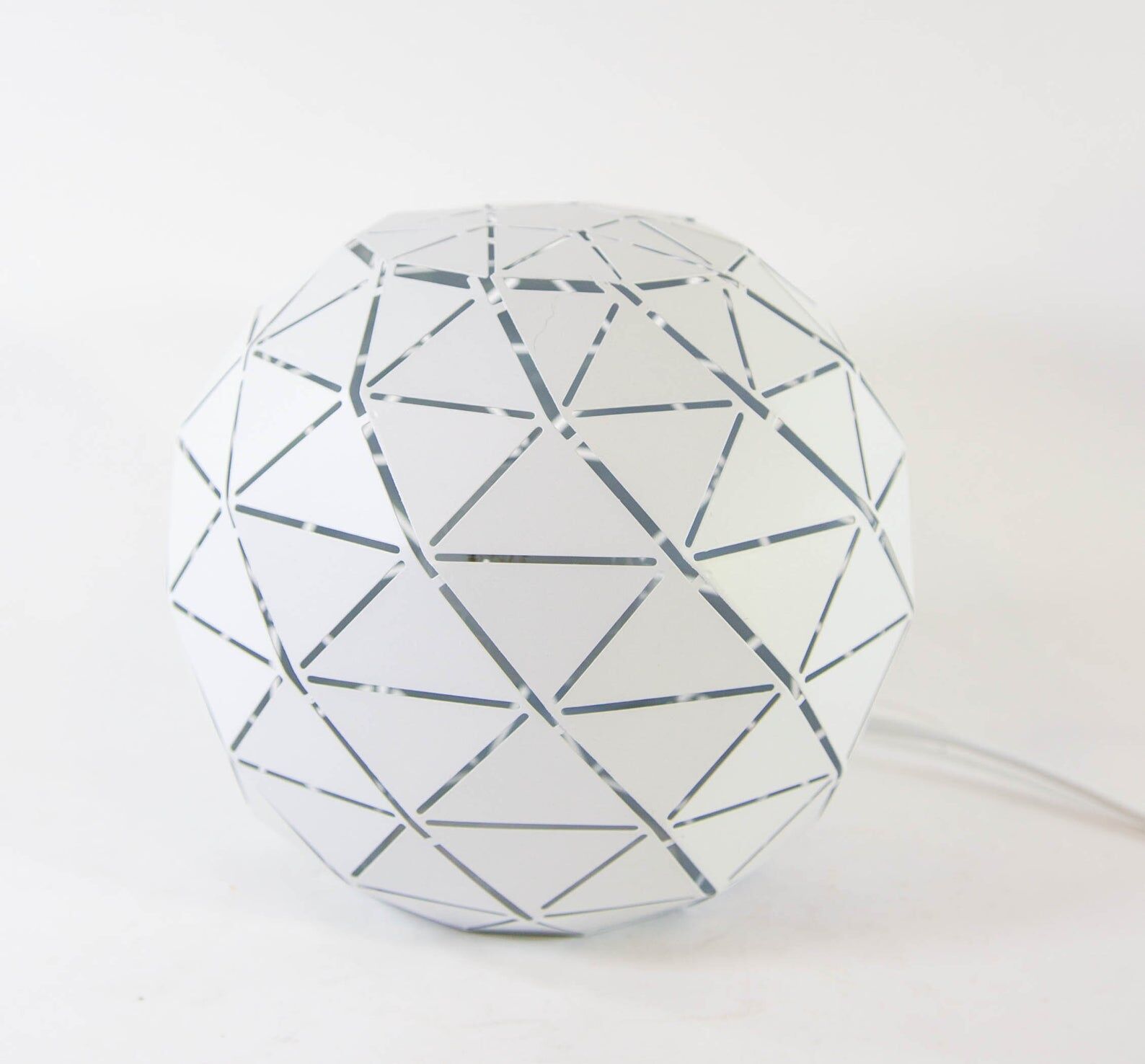 Modernist table lamp vintage white metal sphere 90s