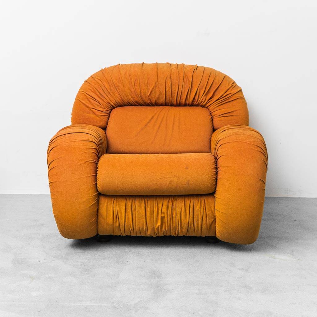 Pair of fabric armchairs Califfo Beka model 1970s vintage modernism