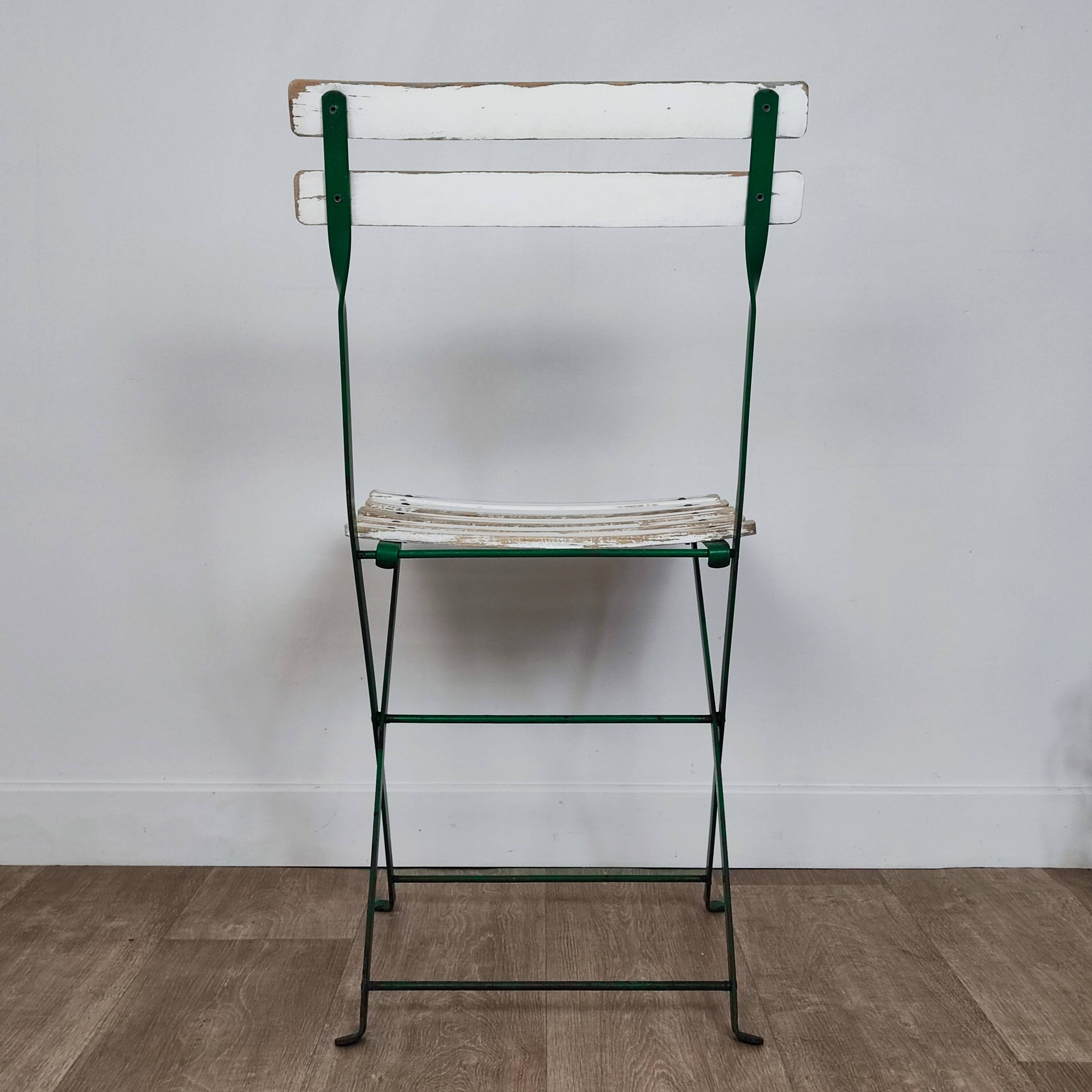 Folding garden chairs