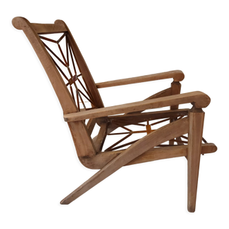 Free span vintage armchair