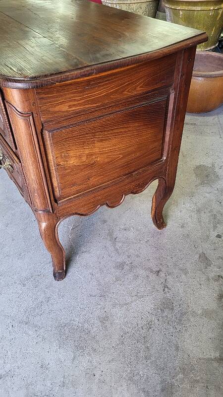 Commode louis xv 2 tiroirs en chene clair du xviii ème siecle ref je
