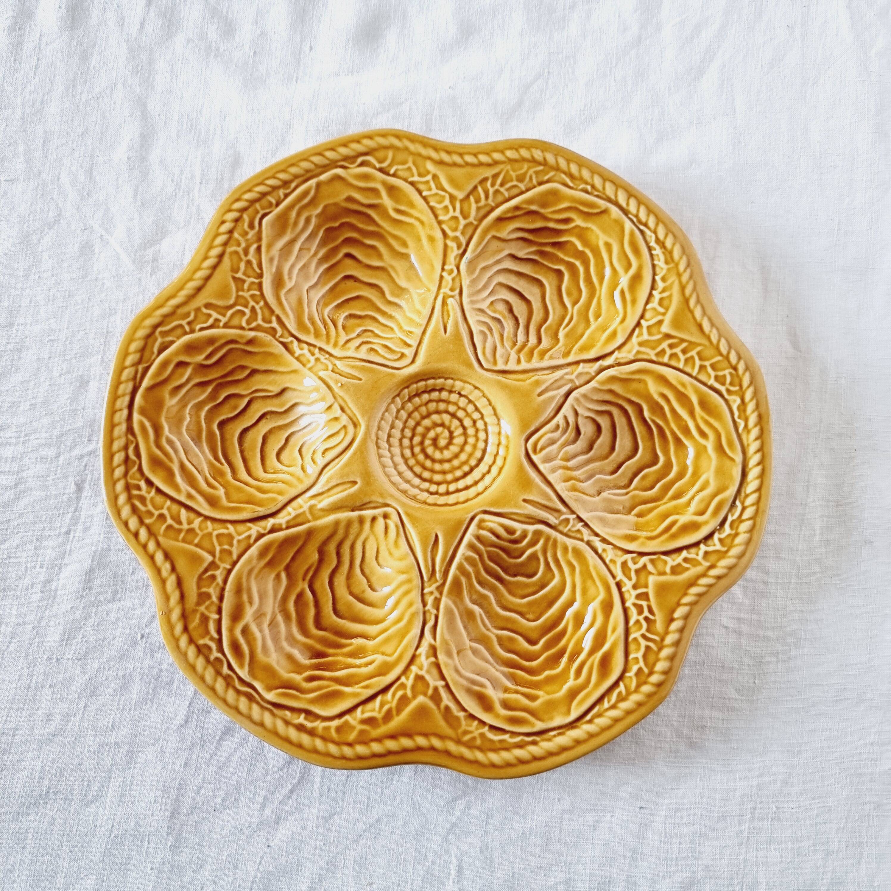 Vintage Oyster Dish, Boch, Art Nouveau 1920 Vintage Oyster Dish, Boch, Art Nouveau, Color Sa