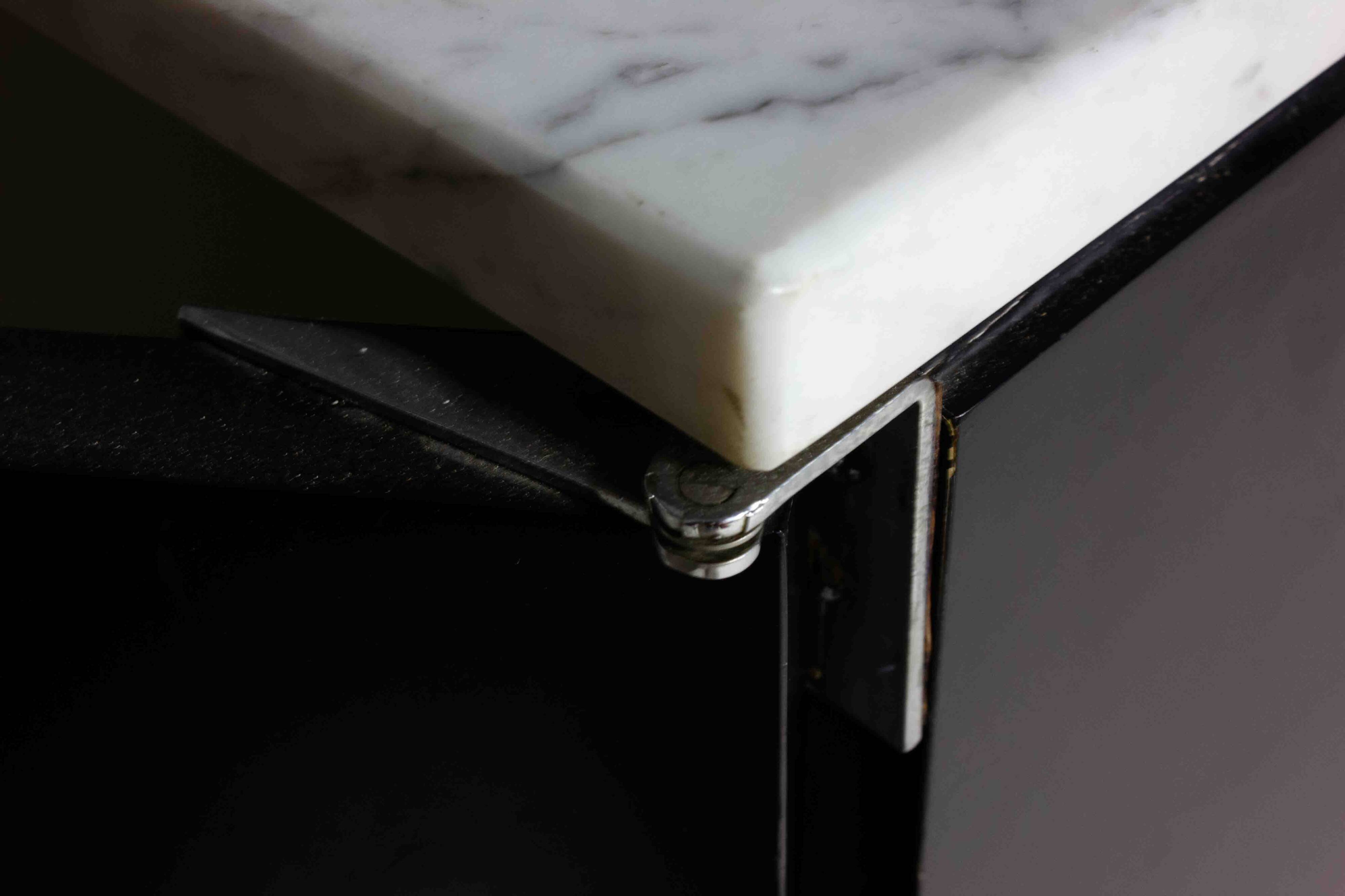 Black Executive Florence Knoll sideboard with metal handles, 1970s