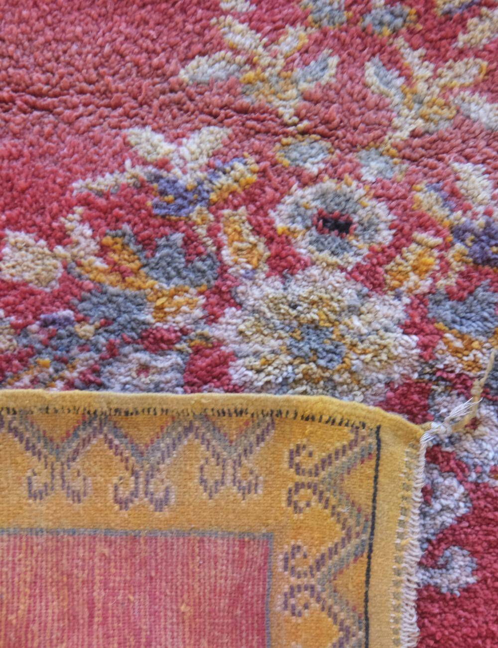 Traditional Berber Rug - 103 x 185 cm