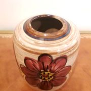 Vase vintage en céramique à fleurs