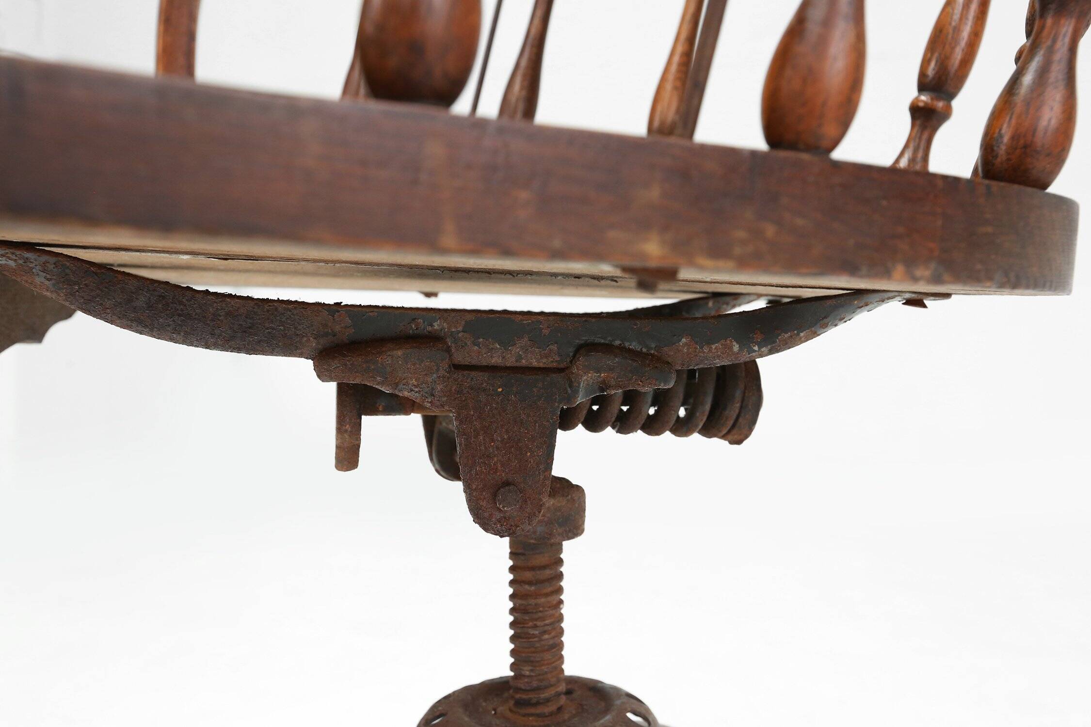 Chaise de bureau capitaine à base pivotante anglaise, Royaume-Uni années 1850