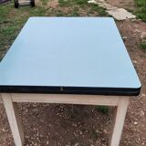 Kitchen table year 50
