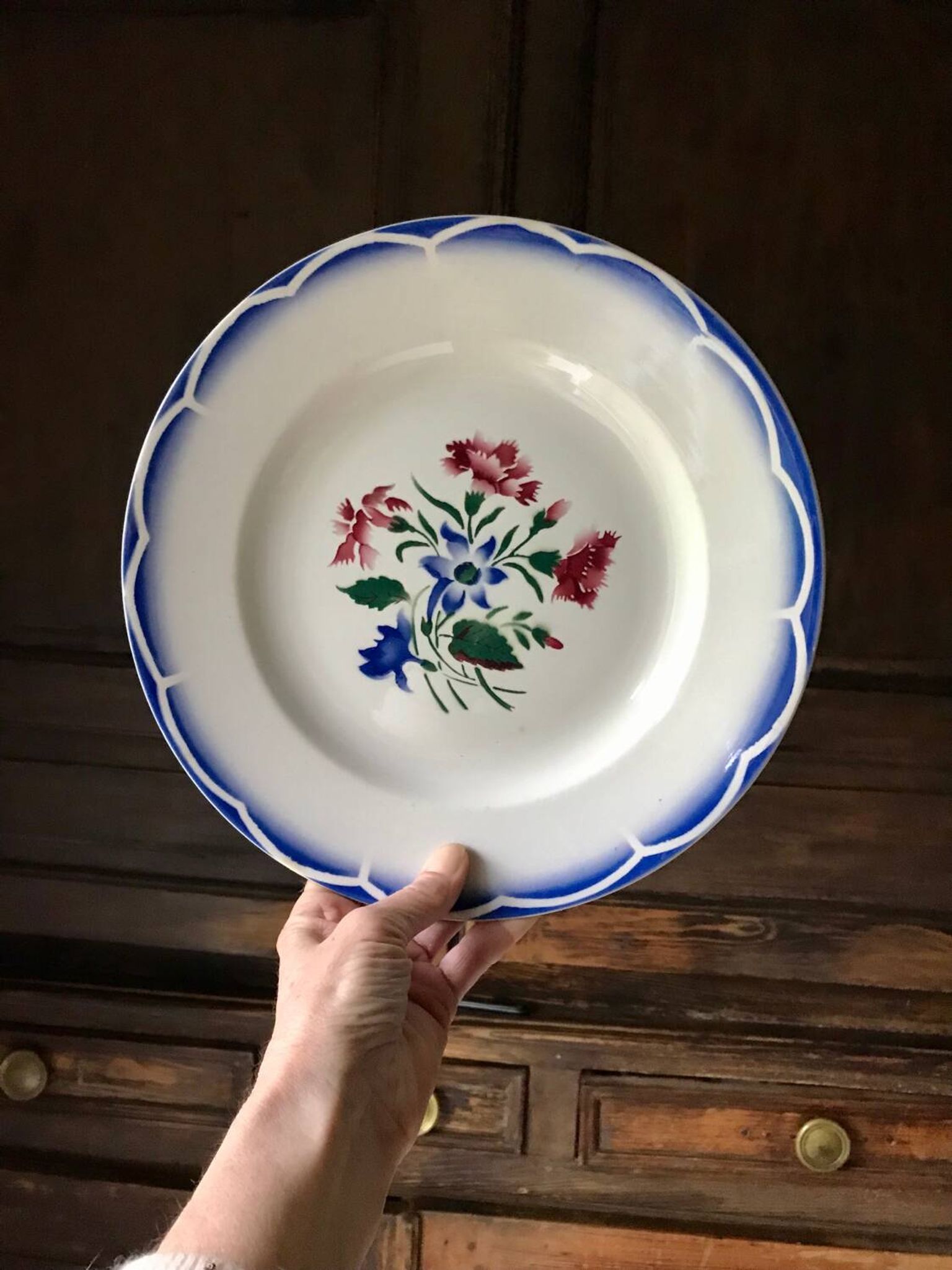 Round serving dish Digoin Sarreguemines model Elorn