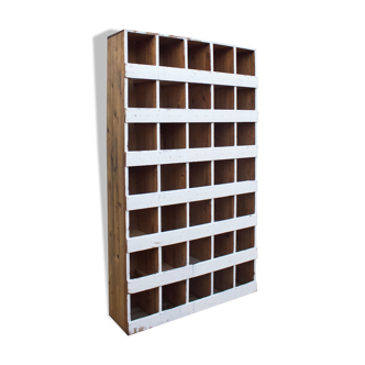 Locker cabinet