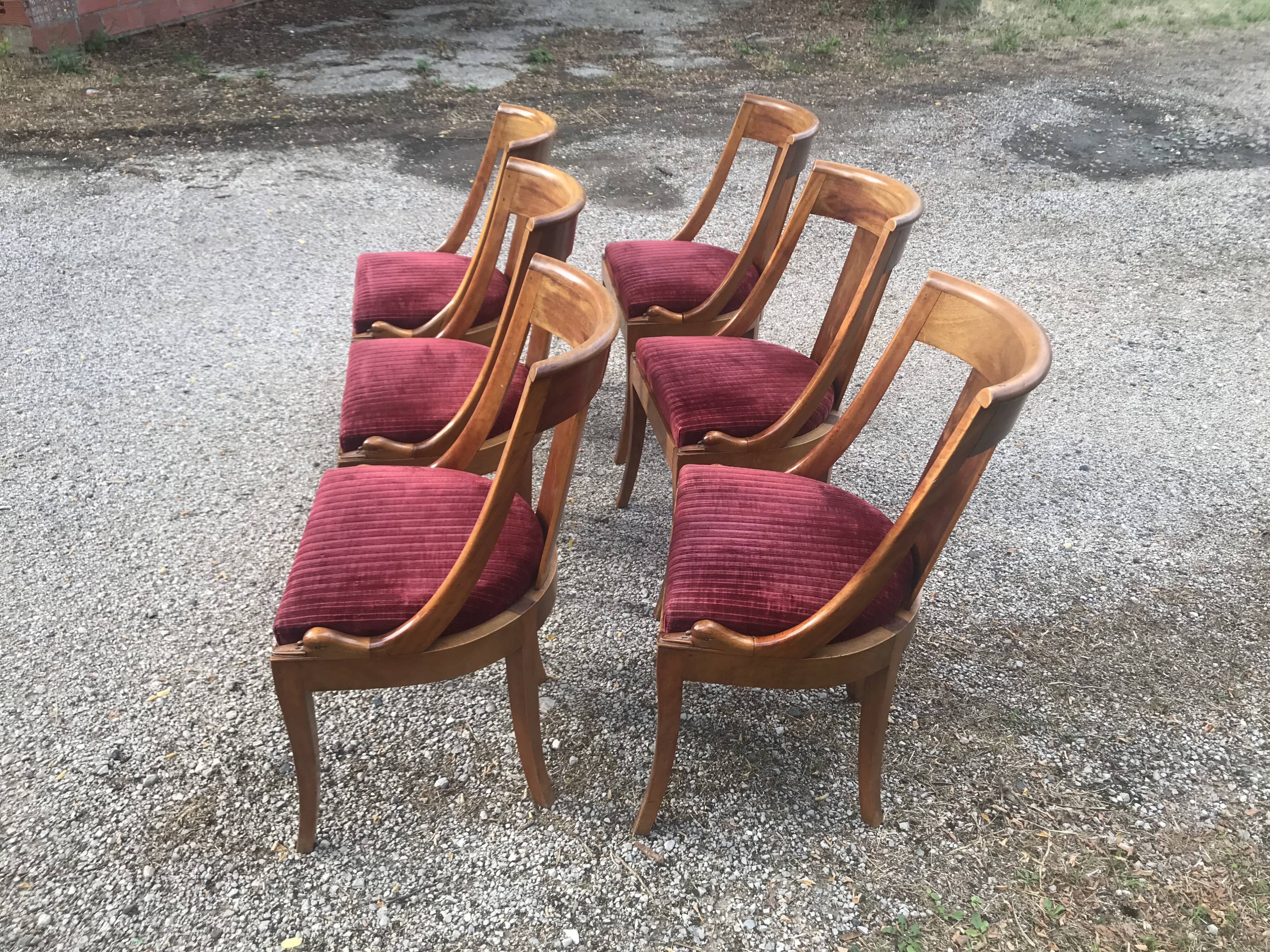 Suite of 6 chairs empire swan collar
