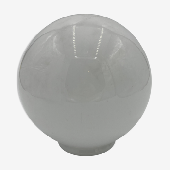 Globe 20cm in white glass