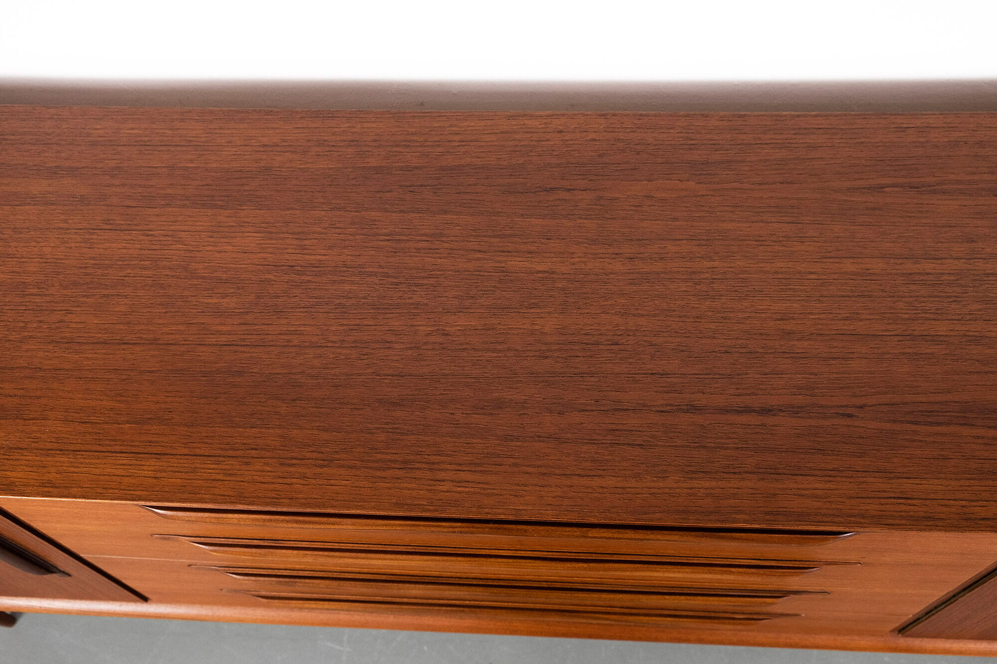 Sideboard in teak with drawers and 3 doors, 1960s