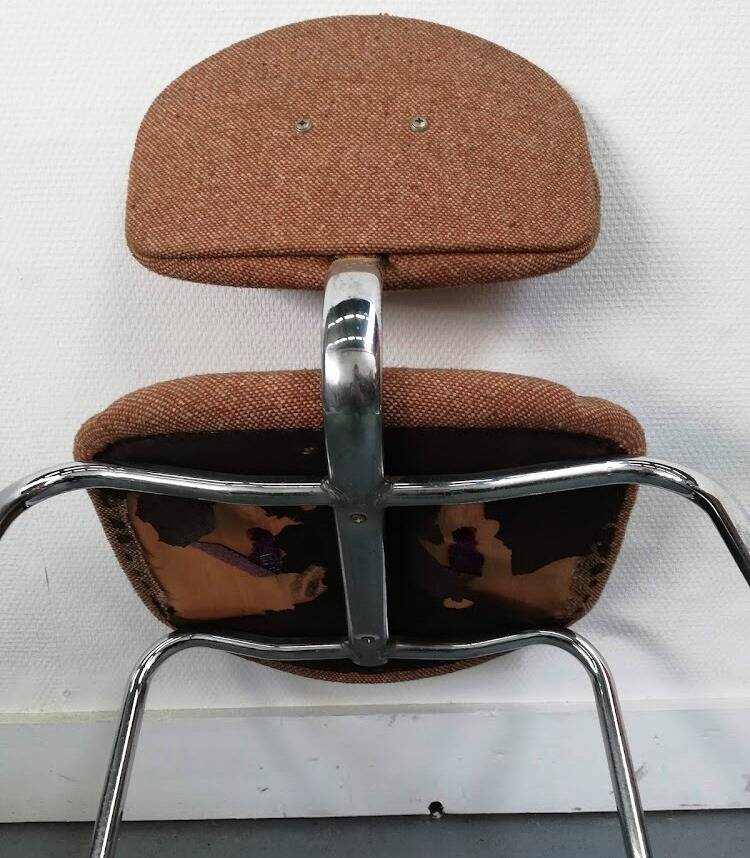 Vintage Strafor chair