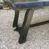 Vintage Brutalist table in solid elm from the 1960s-1970s