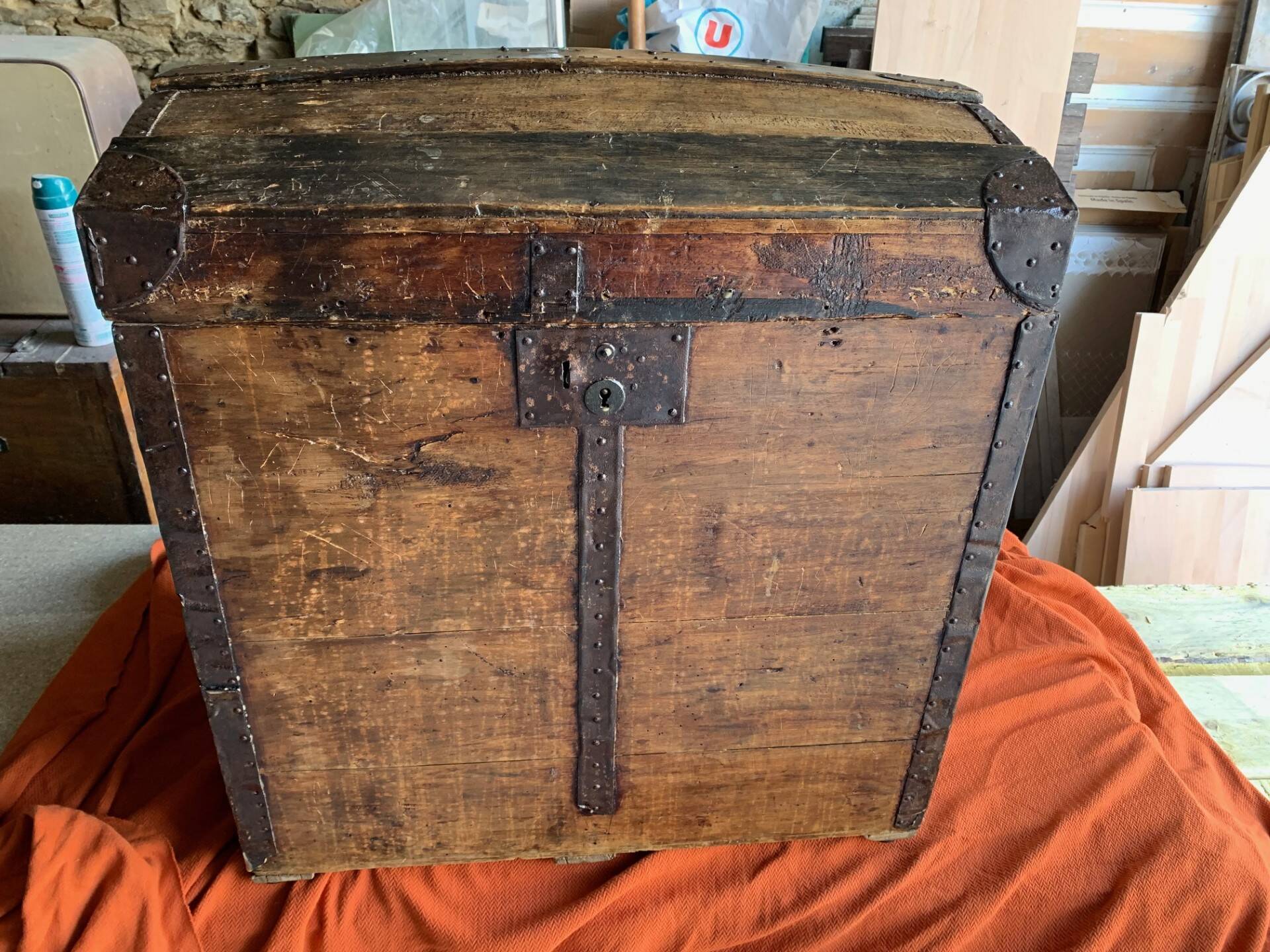 Antique wooden travel trunk, 20th century
