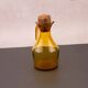 Carafe vintage en verre ambré avec anse