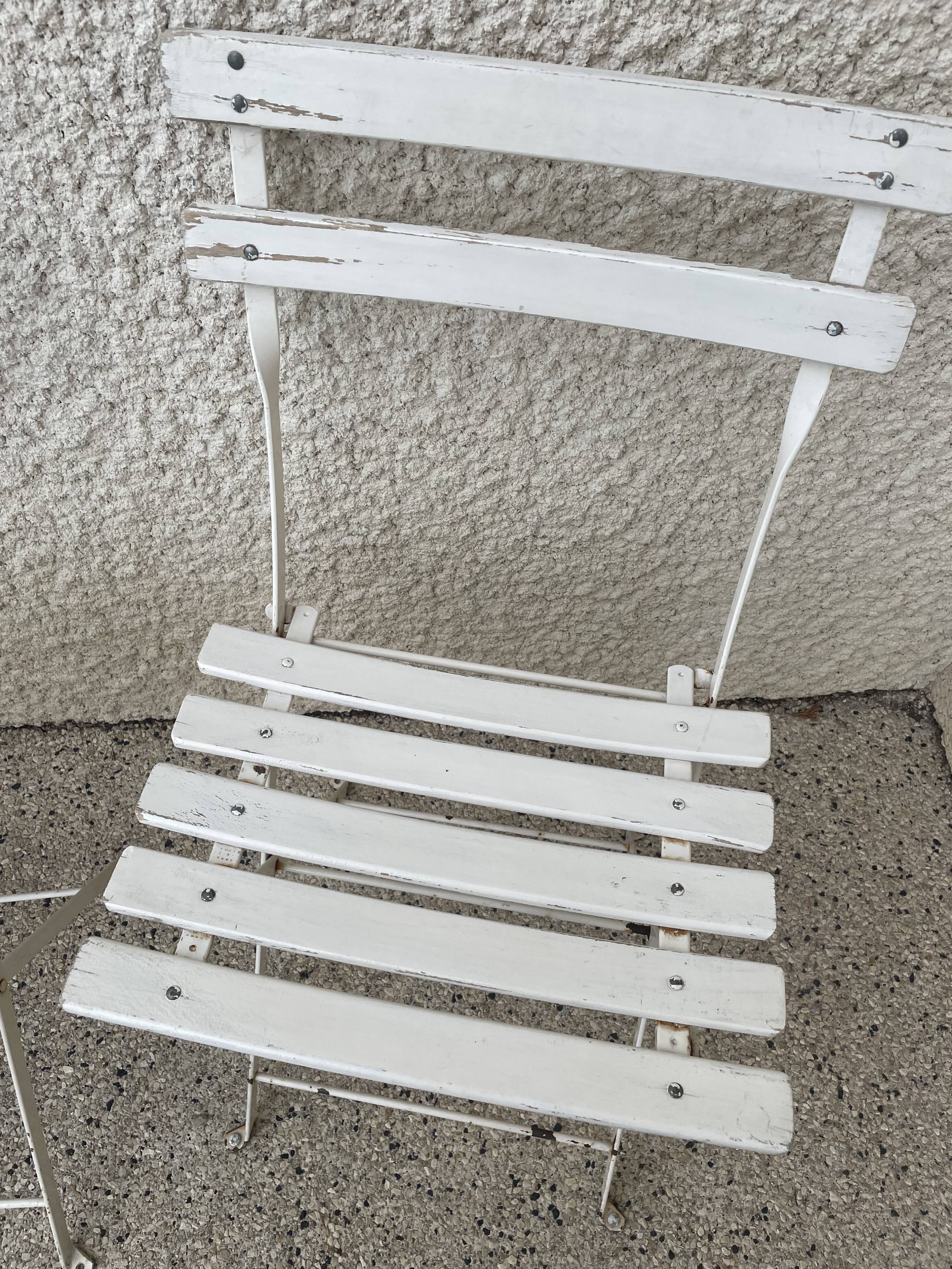 Pair of vintage folding chairs