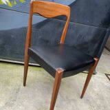 Set of 6 Scandinavian chairs in teak and skai