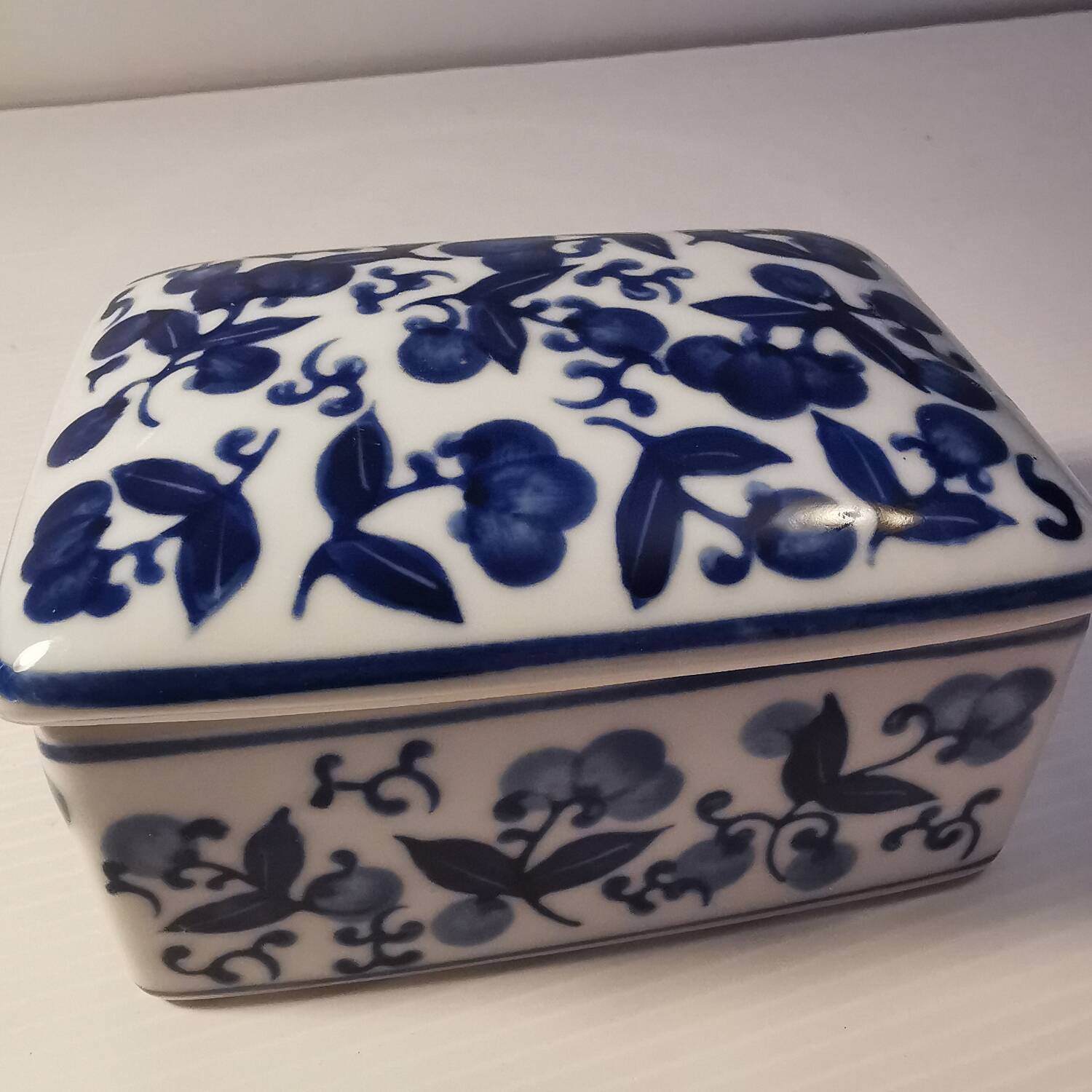 Jewelry Box, Ring Holder, Empty Pockets, Candy Box in White and Blue Porcelain