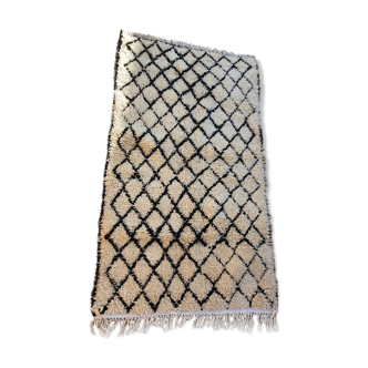 190 X 150 diamond berber carpetcm