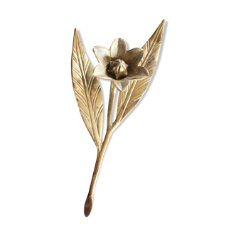 Brass flower and foliage