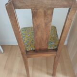 Chaise vintage en bois sculpté dessin fleurs