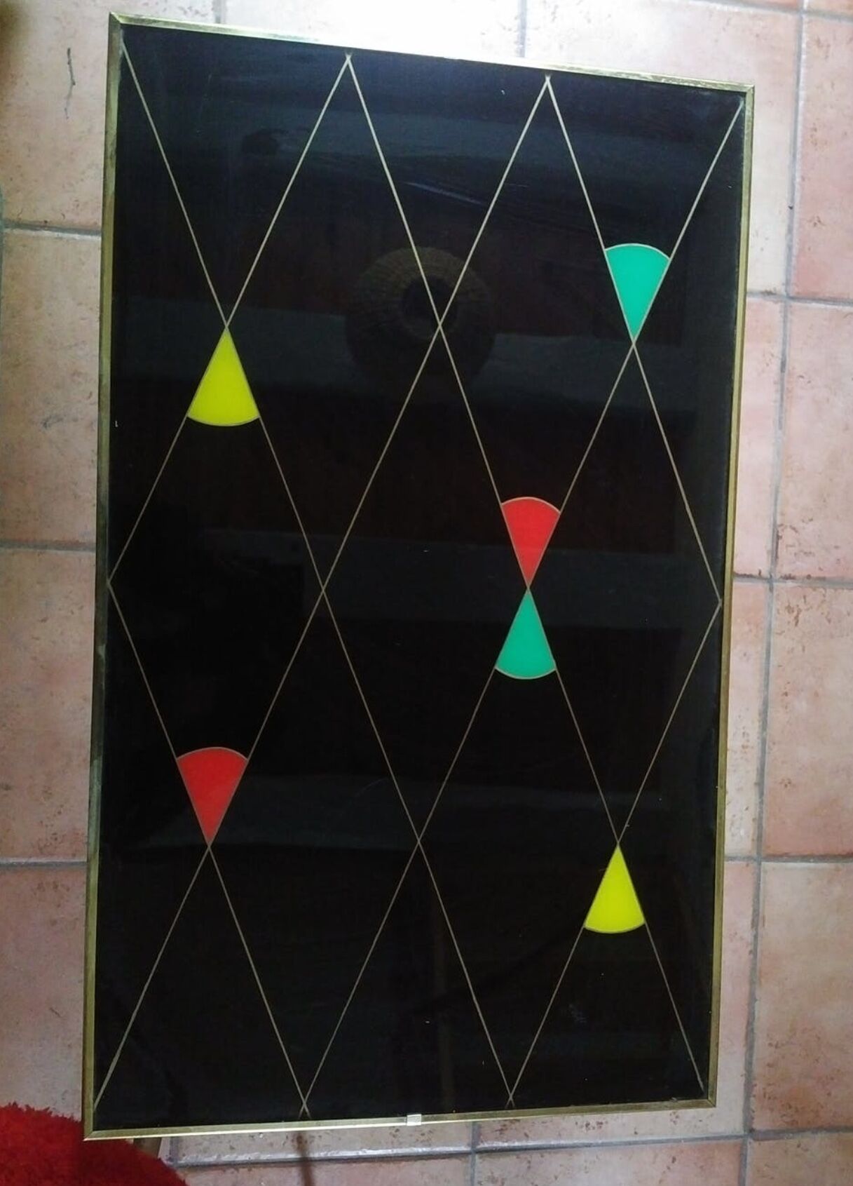 Table low feet compass