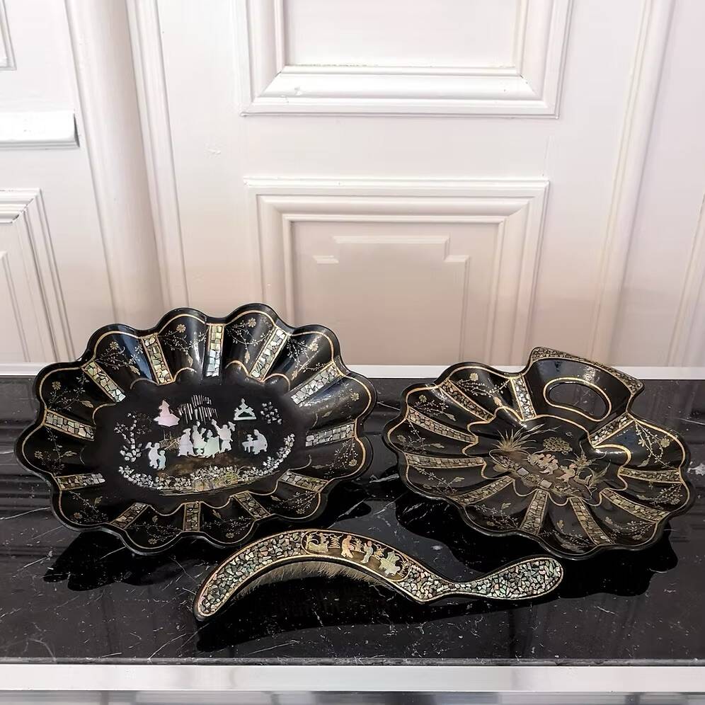 Napoleon III table set