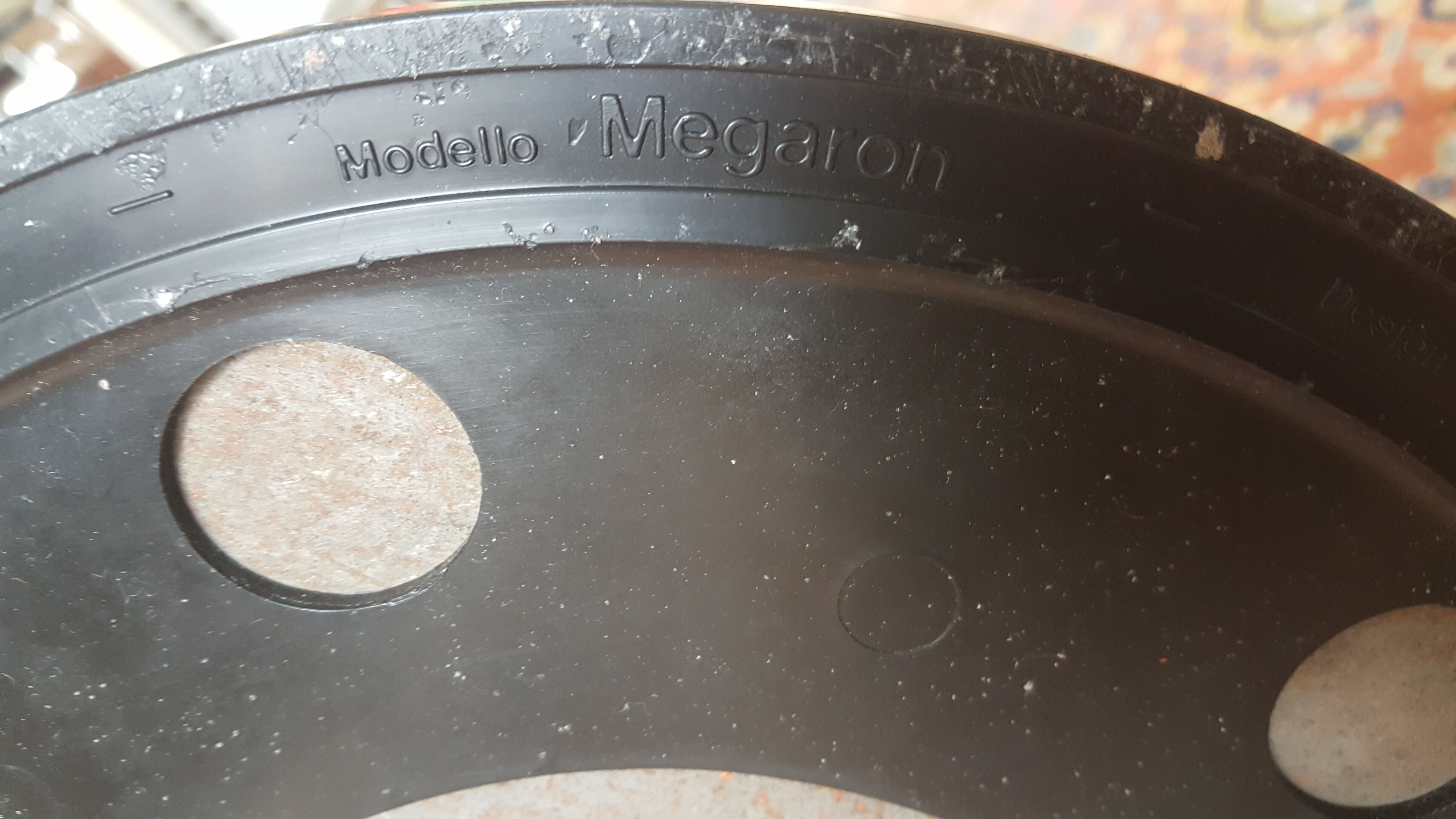 Italian design floor lamp Megaron by Gianfranco Frattini for Artemide