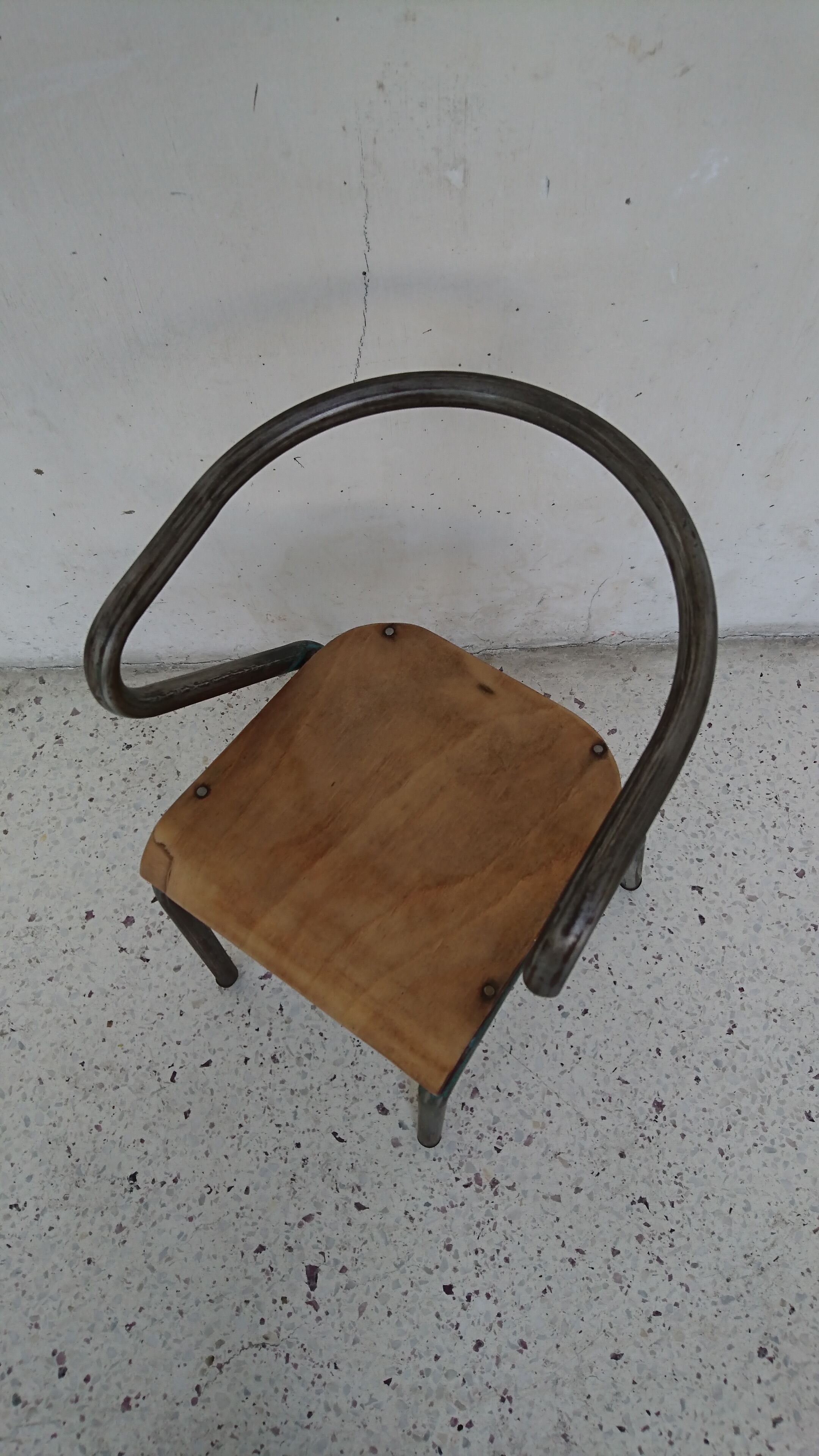 Chaise mca300 Jacques Hitier édité par Mobilor