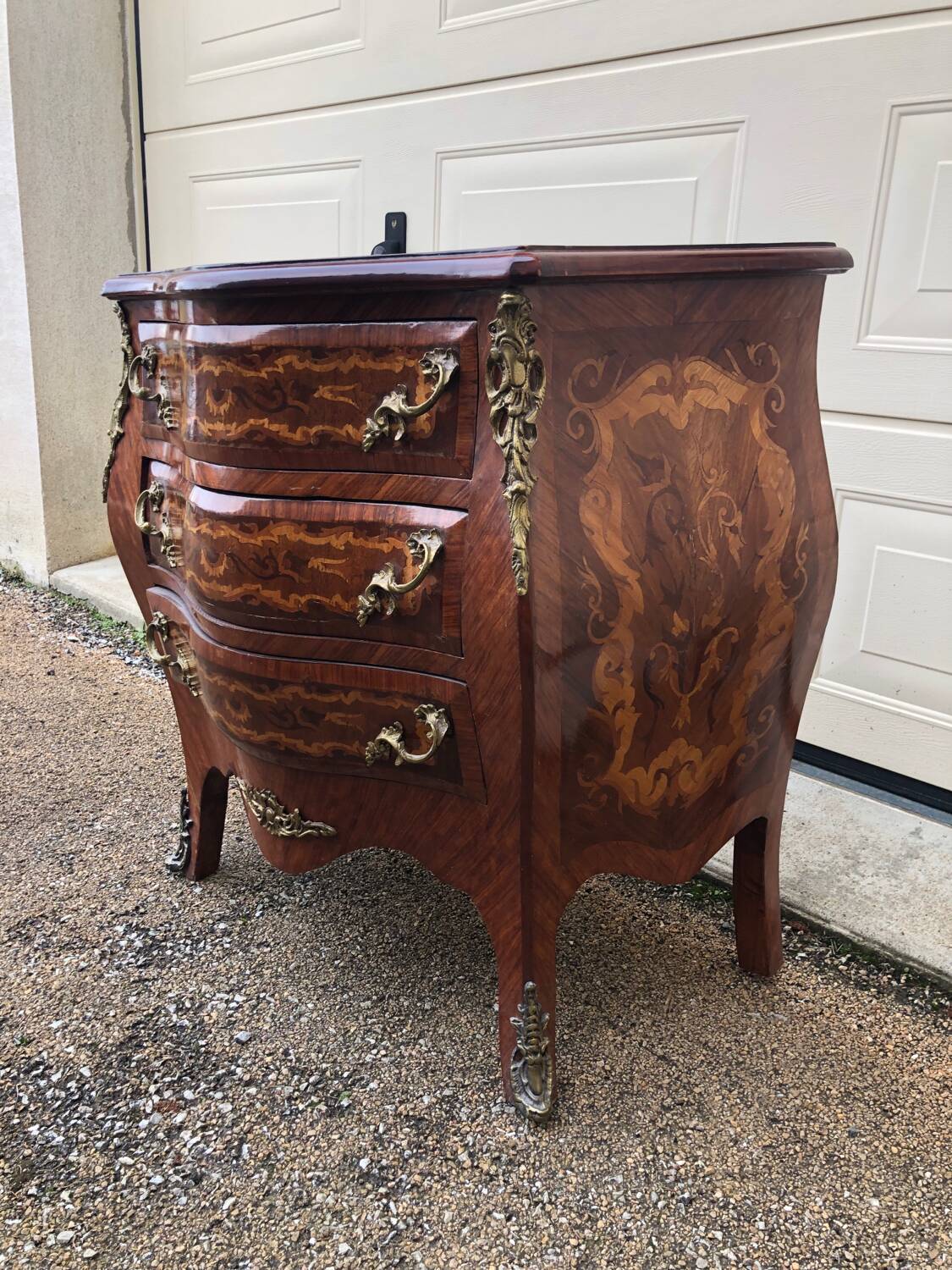 Louis XV style chest of drawers marquetry