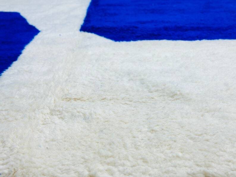 Tapis beni ouraine fait main traditionnelle taille 200 x 300 cm