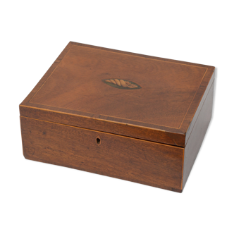 Regency mahogany and inlaid decorative box