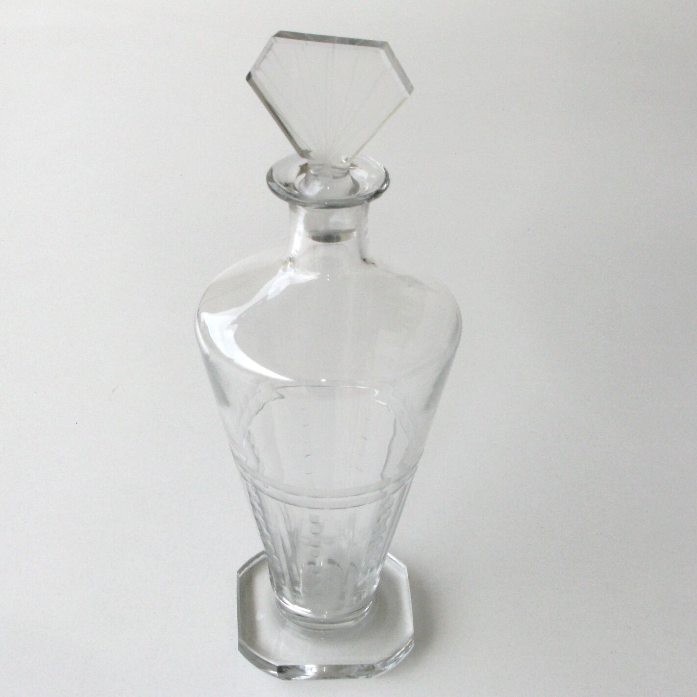 Old wine decanter and matching water pitcher - Crystal - Square model
