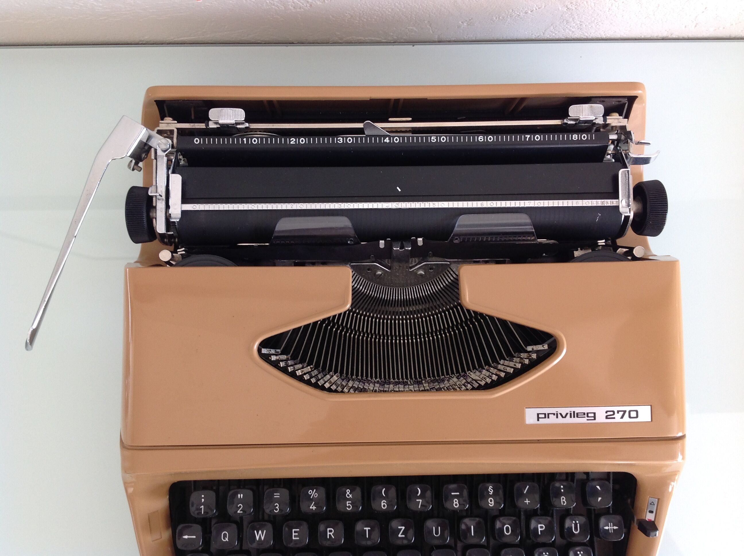 Privileg 270 typewriter 60/70