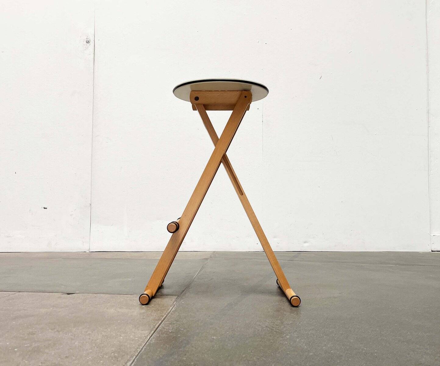 Postmodern Italian folding stool by Enolinea, 1980s.