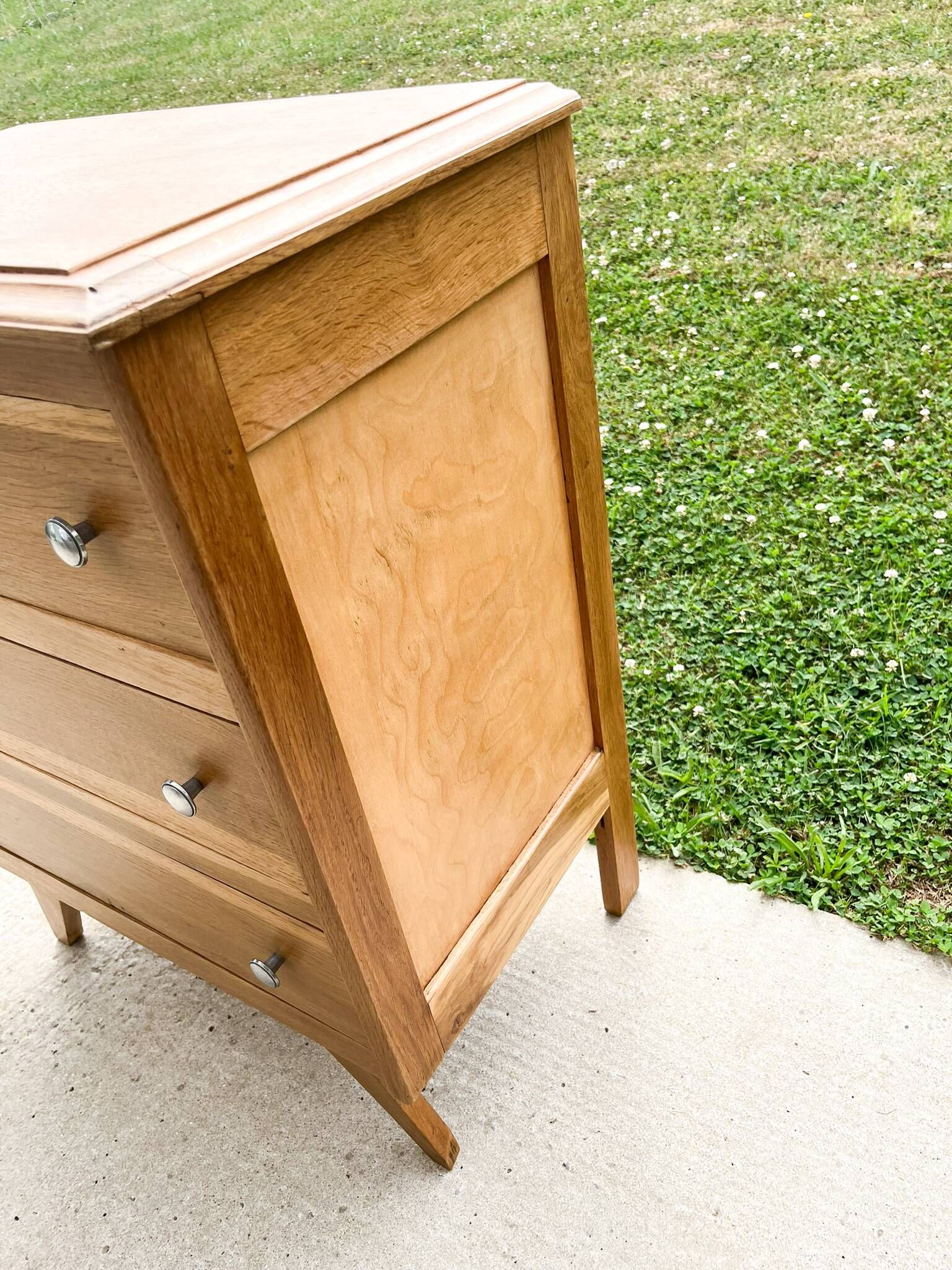 Scandinavian style 3-drawer chest of drawers, compass feet, from the 50s/60s