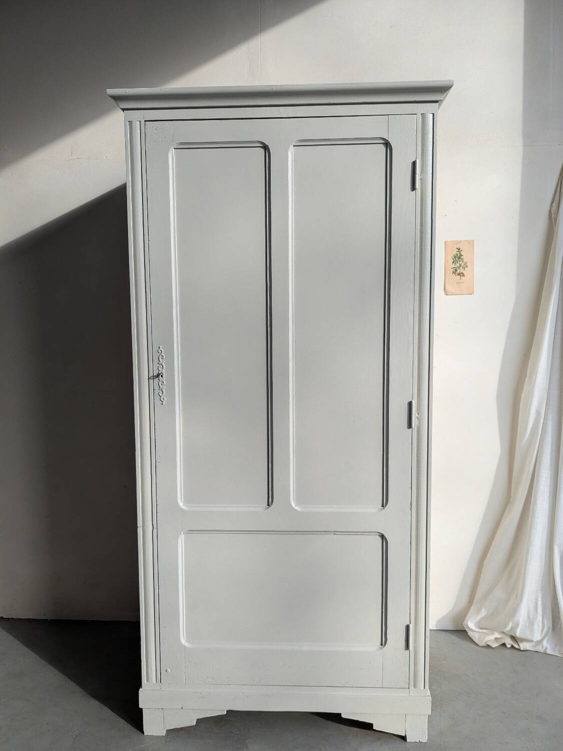 Armoire, penderie parisienne